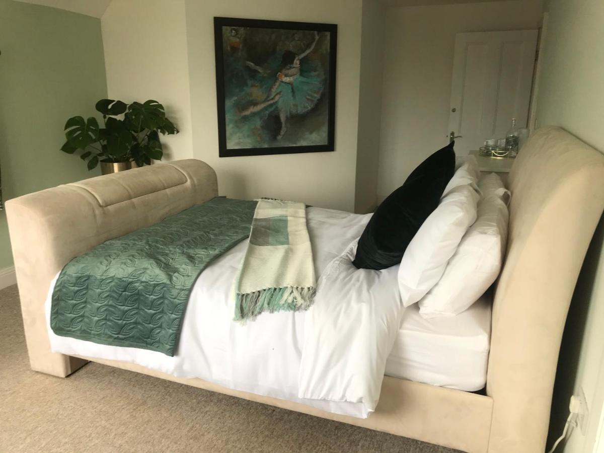 Redbrook Farm Bnb - Gateway To The New Forest Фордингбридж Экстерьер фото