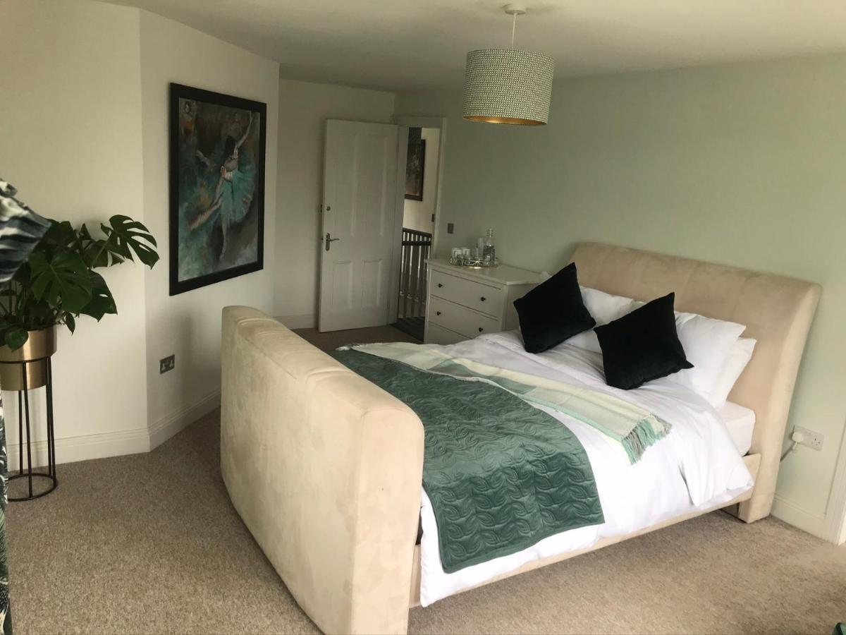 Redbrook Farm Bnb - Gateway To The New Forest Фордингбридж Экстерьер фото