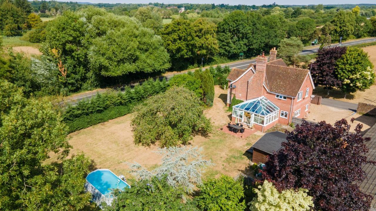 Redbrook Farm Bnb - Gateway To The New Forest Фордингбридж Экстерьер фото